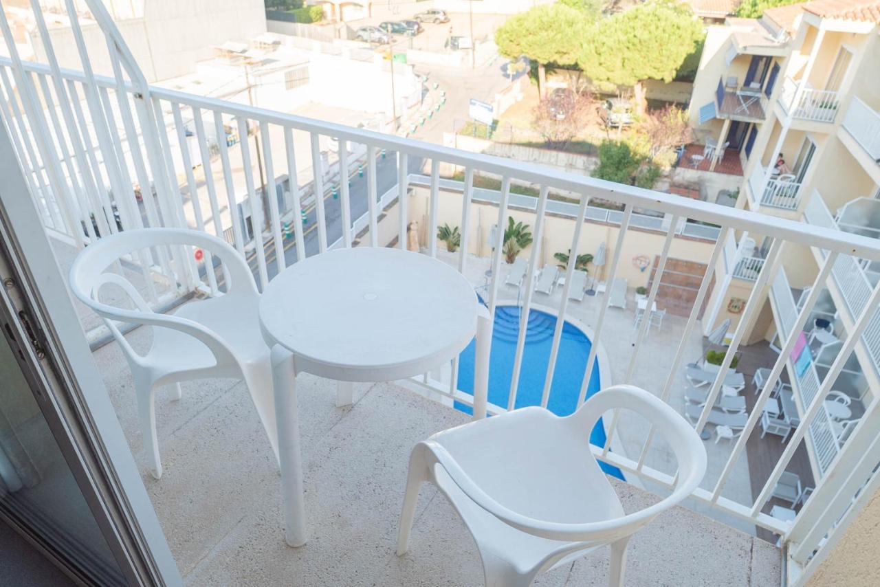 Hotel S'Agoita Кастел Пладжа де Аро Екстериор снимка